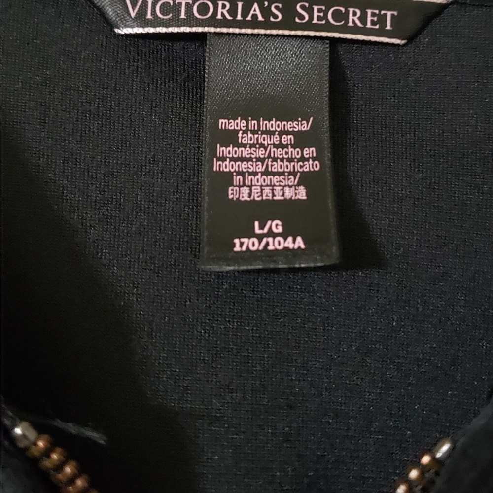 Victoria's Secret Embroidered Velour Black Zip-Up Cropped Jacket Size Large - Picture 3 of 7